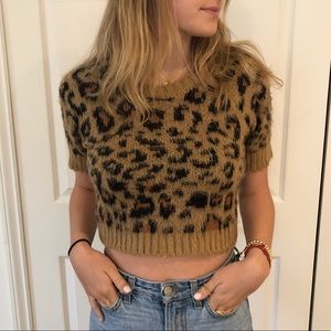 Cropped leopard sweater